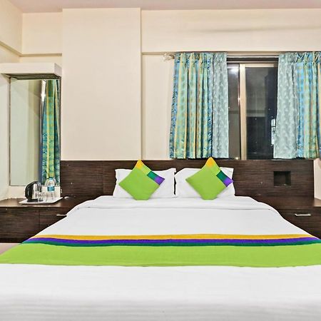 Treebo Trend Bandra Apartments Bombaim Exterior foto