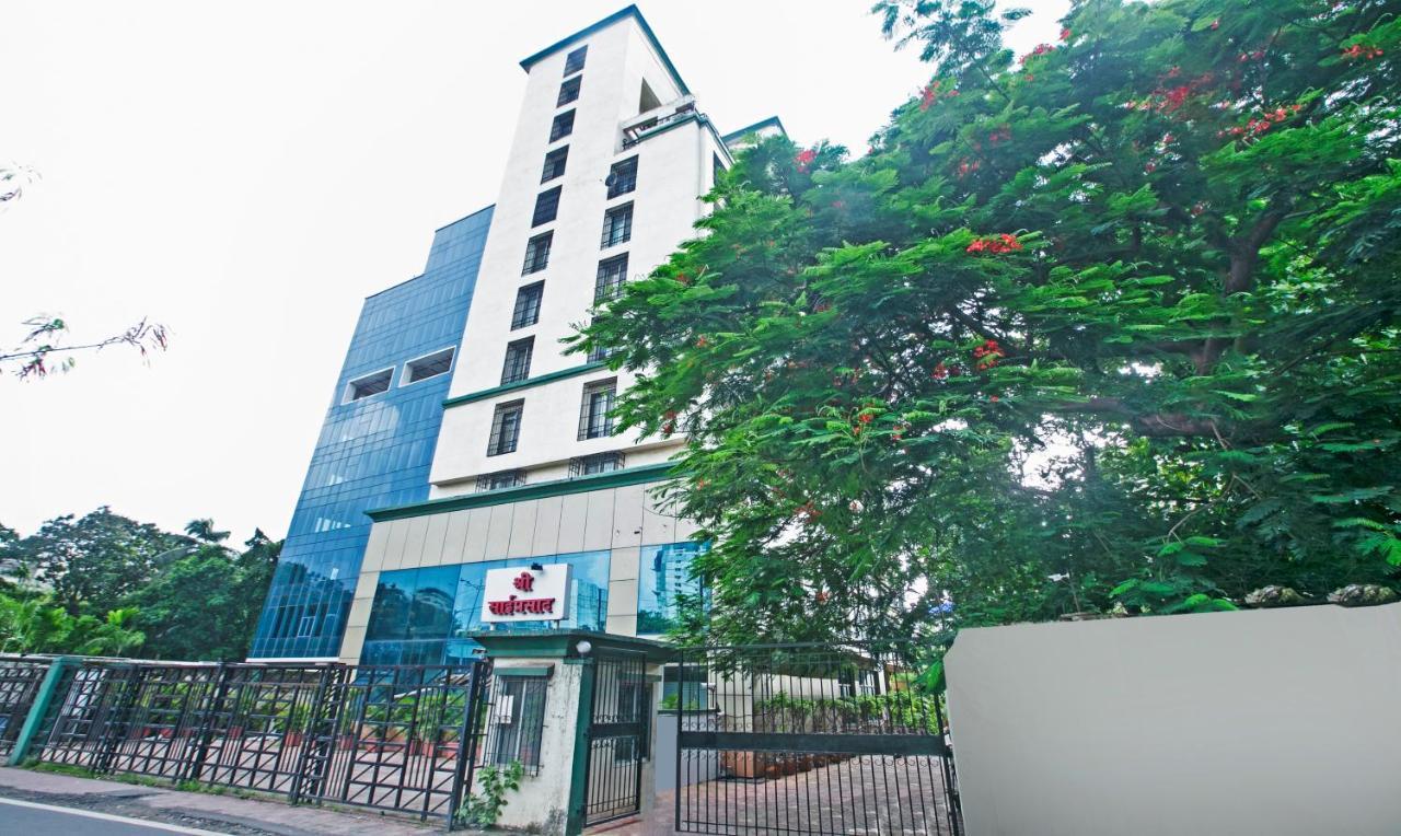 Treebo Trend Bandra Apartments Bombaim Exterior foto